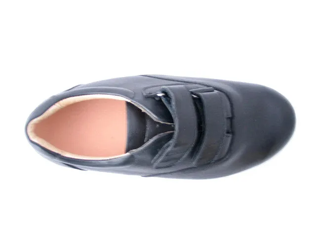 Apis 9301-X - Womens Super Depth Shoe