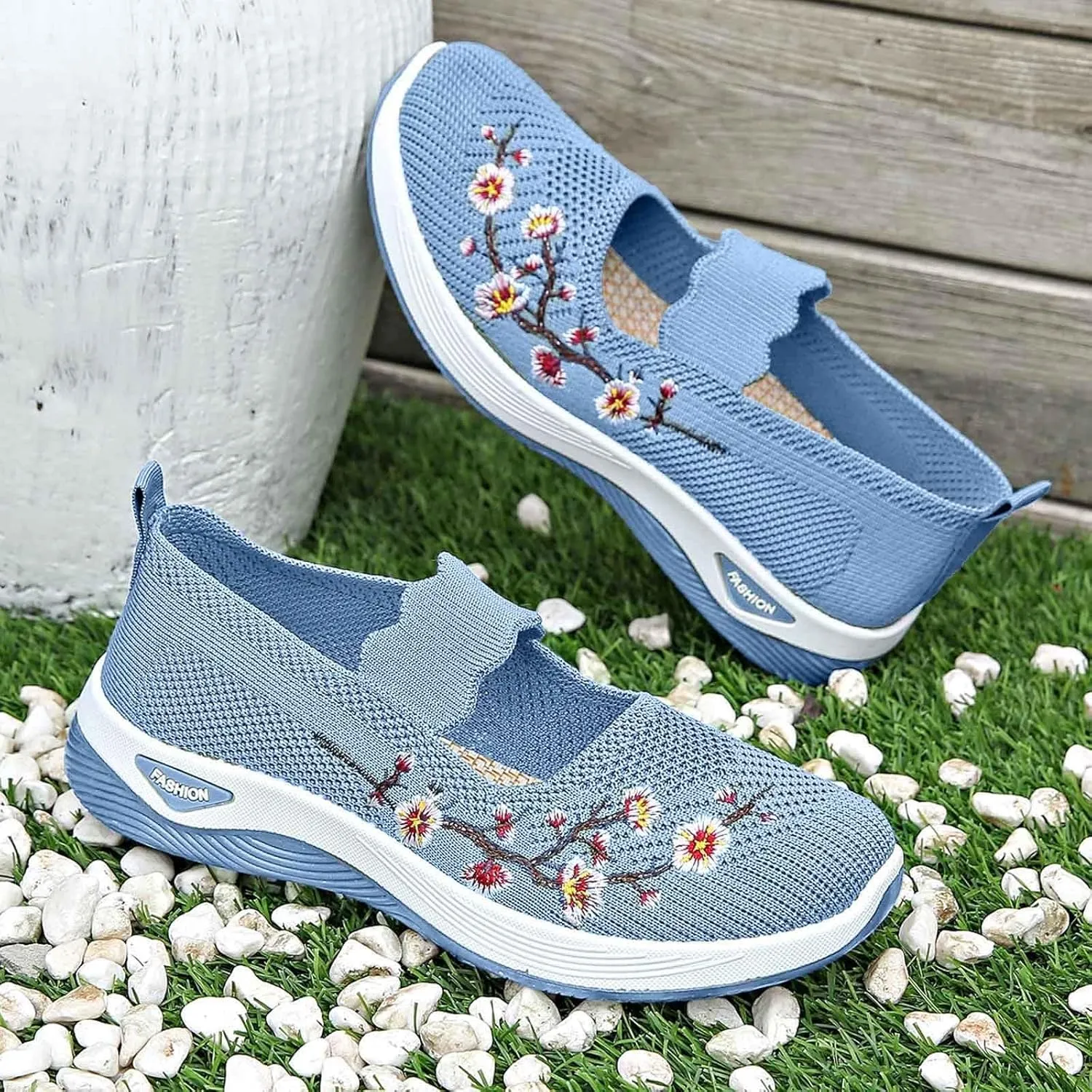 Women's Knitted Mesh Flat Loafers Slip-On Breathable Comfortable Low Top Sport Shoes Fashion Casual Basketball Shoes